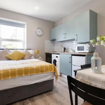Private Cosy Studio - A1 Location Apartment Dublin Exterior photo