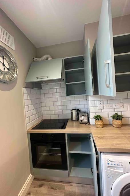 Private Cosy Studio - A1 Location Apartment Dublin Exterior photo