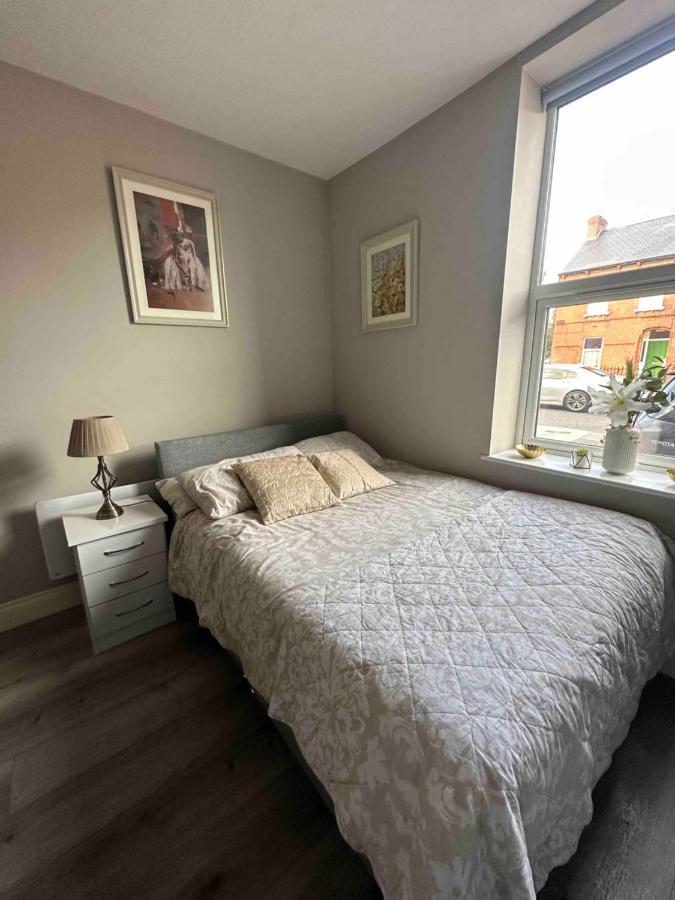 Private Cosy Studio - A1 Location Apartment Dublin Exterior photo